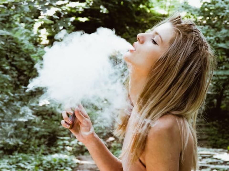 Puff the Magic Dragon – Debunking Myths in Vaping